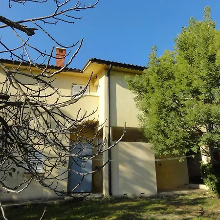 Apartman With Parking Space Banjole, Pula - 27683
